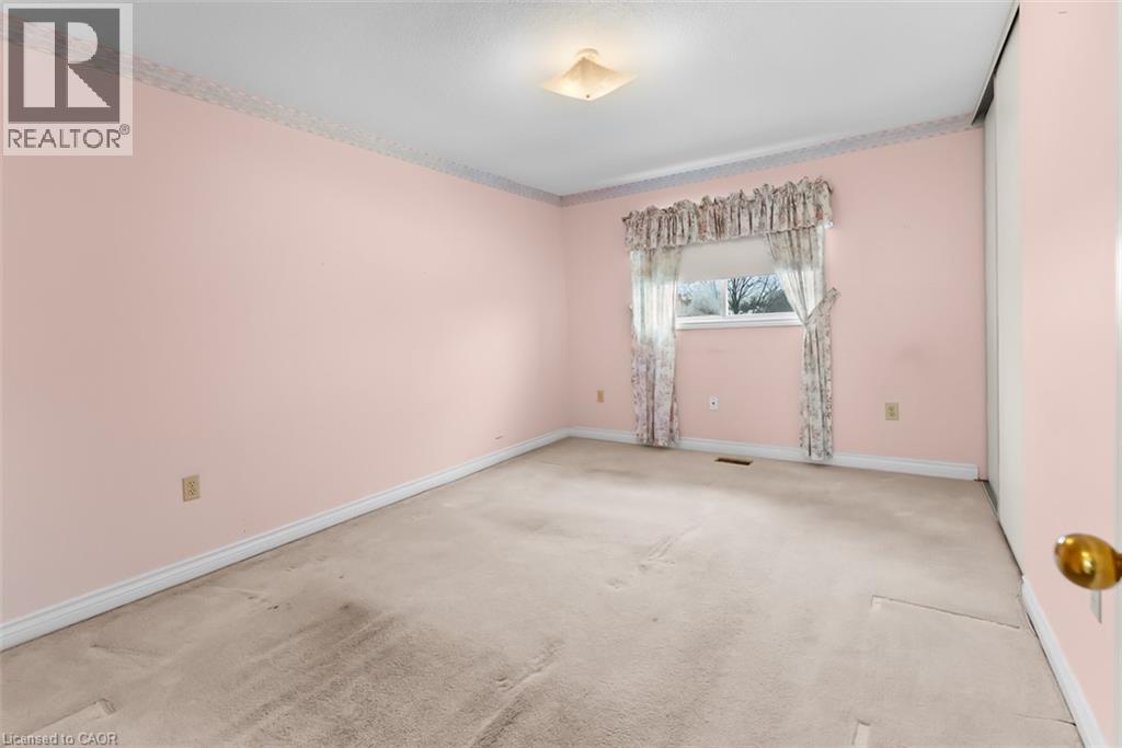 10 Heritage Court, St. Catharines, Ontario  L2S 3H8 - Photo 19 - 40800646