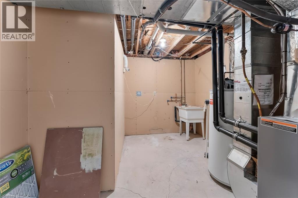 10 Heritage Court, St. Catharines, Ontario  L2S 3H8 - Photo 28 - 40800646