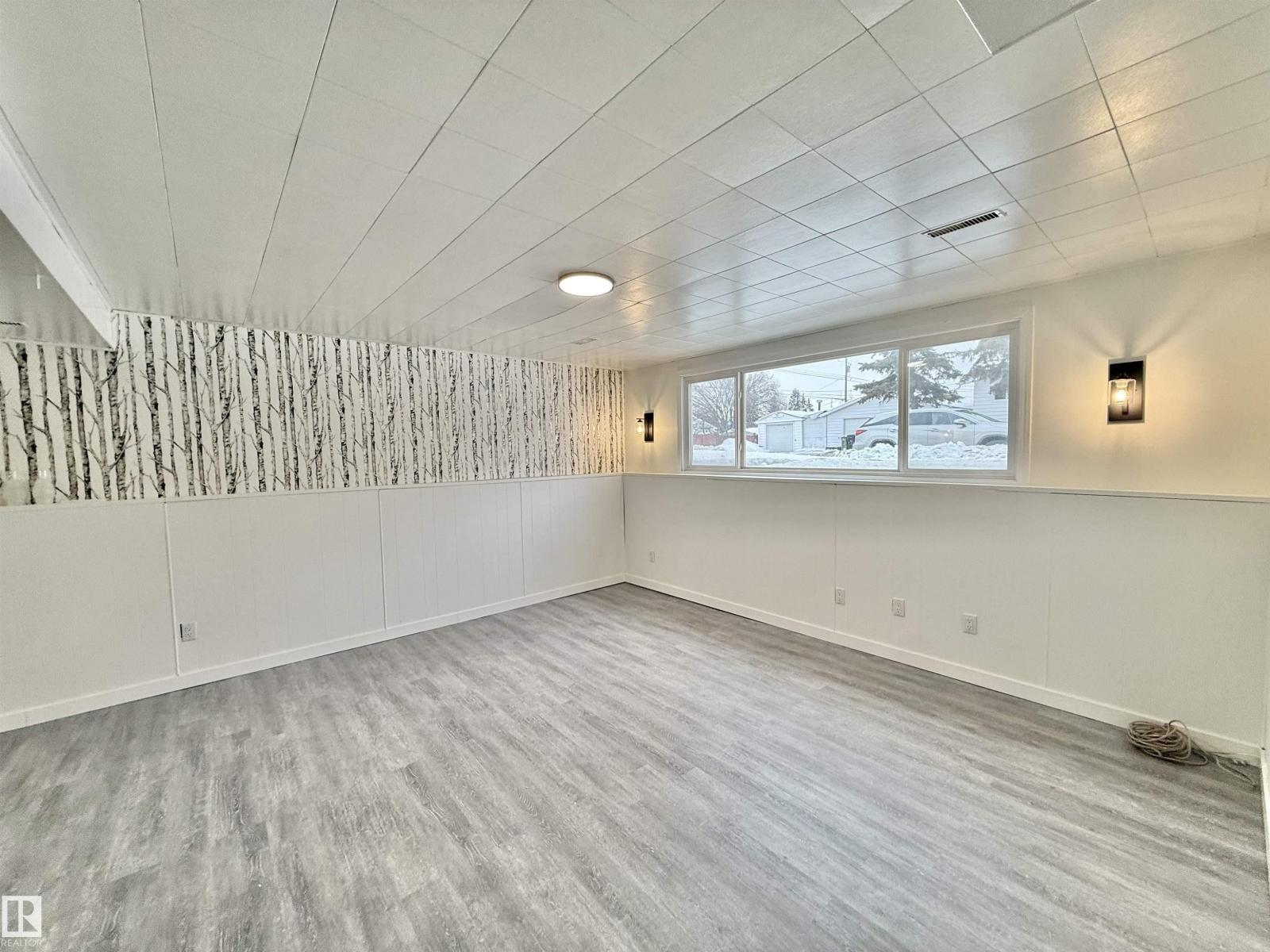 Unknown Address, ,    - Photo 28 - E4470917