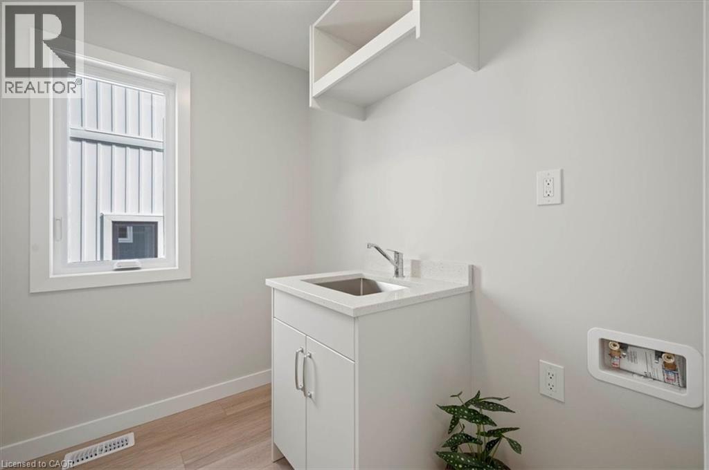 101 Clayton Street, Mitchell, Ontario  N0K 1N0 - Photo 31 - 40795639