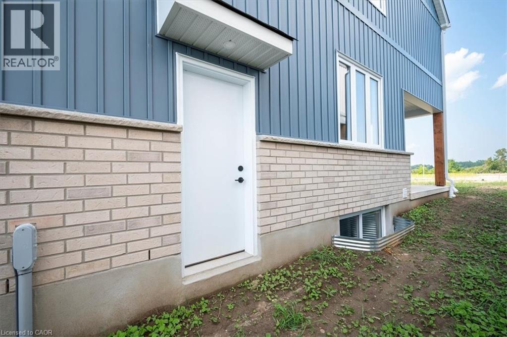 101 Clayton Street, Mitchell, Ontario  N0K 1N0 - Photo 34 - 40795639