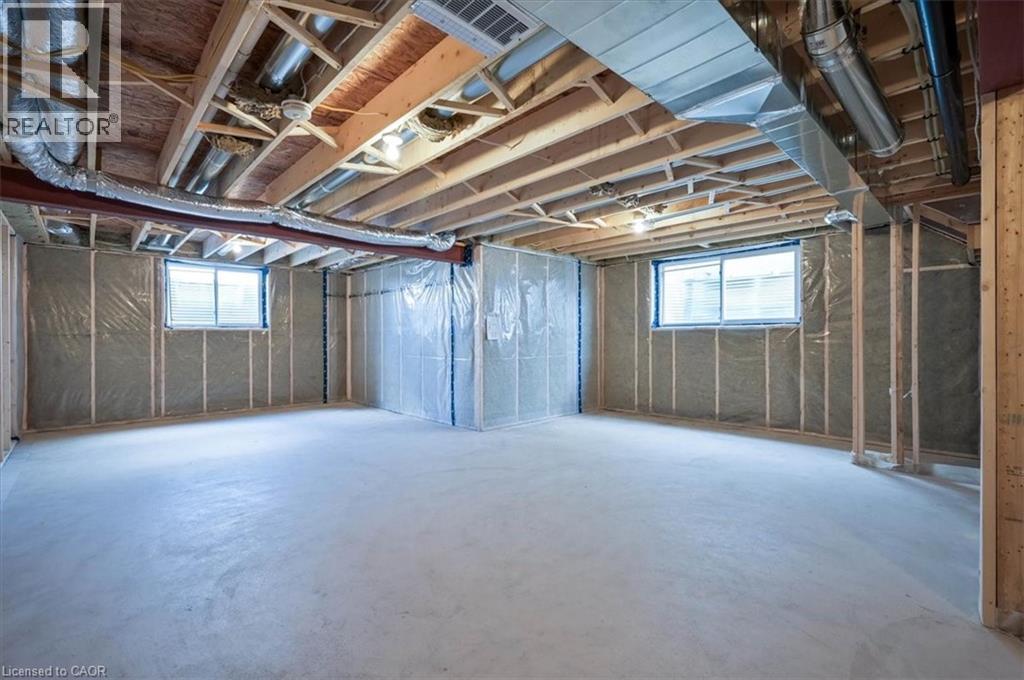 101 Clayton Street, Mitchell, Ontario  N0K 1N0 - Photo 32 - 40795639