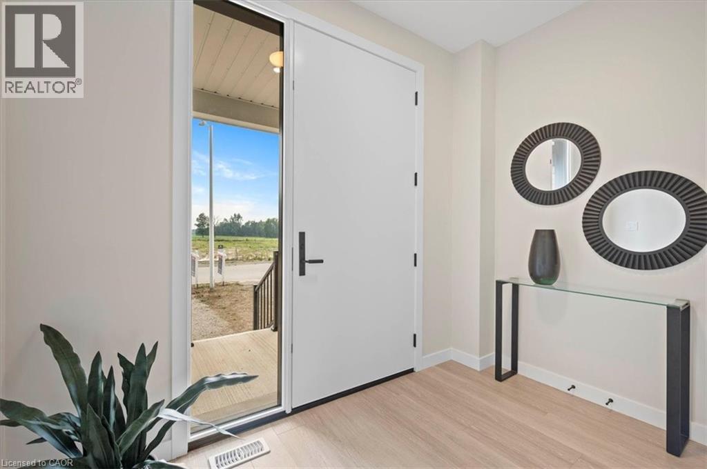 101 Clayton Street, Mitchell, Ontario  N0K 1N0 - Photo 6 - 40795639