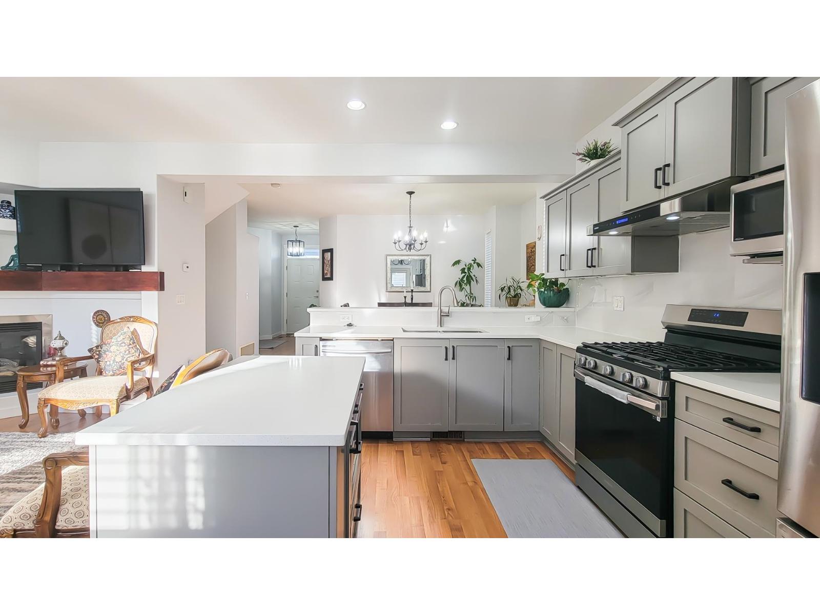 15136 61a Avenue, Surrey, British Columbia  V3S 5J7 - Photo 12 - R3080919