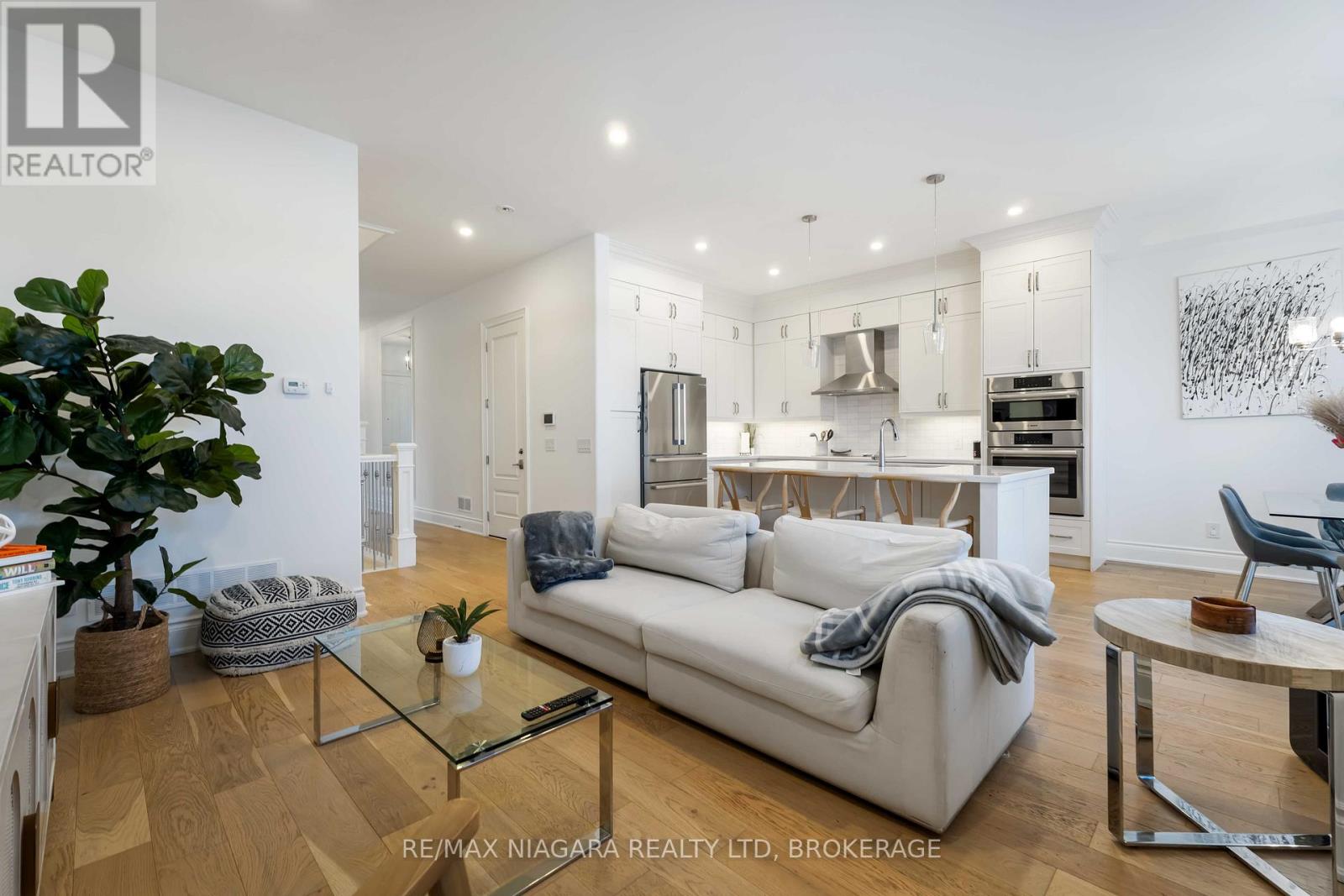 7 - 15 Arbourvale Common Road, St. Catharines, Ontario  L2T 3B7 - Photo 10 - X12725280