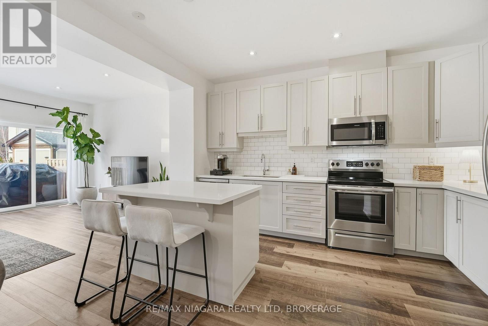 4004 Crown Street, Lincoln, Ontario  L0R 1B4 - Photo 4 - X12725750