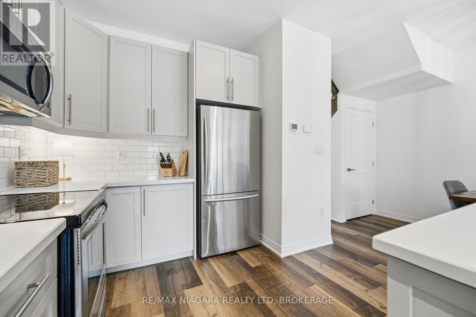 4004 Crown Street, Lincoln, Ontario  L0R 1B4 - Photo 9 - X12725750