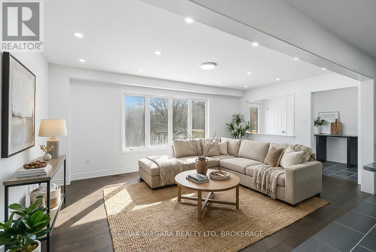 8139 Buckeye Crescent, Niagara Falls, Ontario  L2H 2Y6 - Photo 12 - X12725792