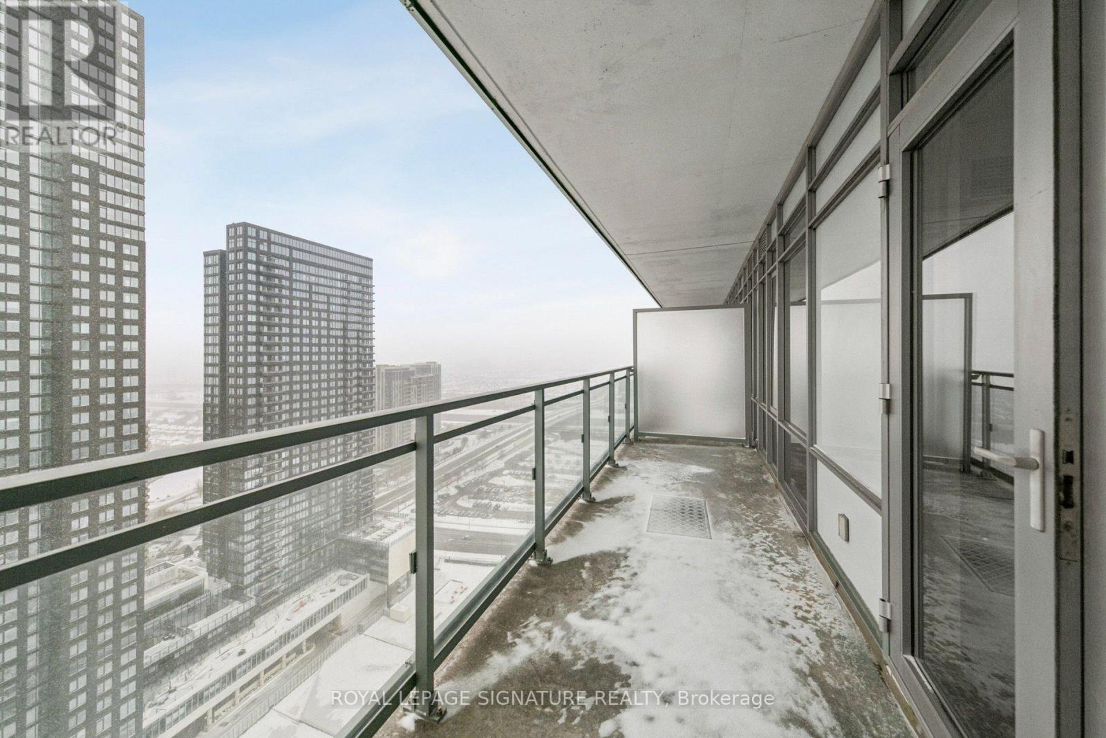 2907 - 360 Square One Drive, Mississauga, Ontario  L5B 0E6 - Photo 21 - W12722224