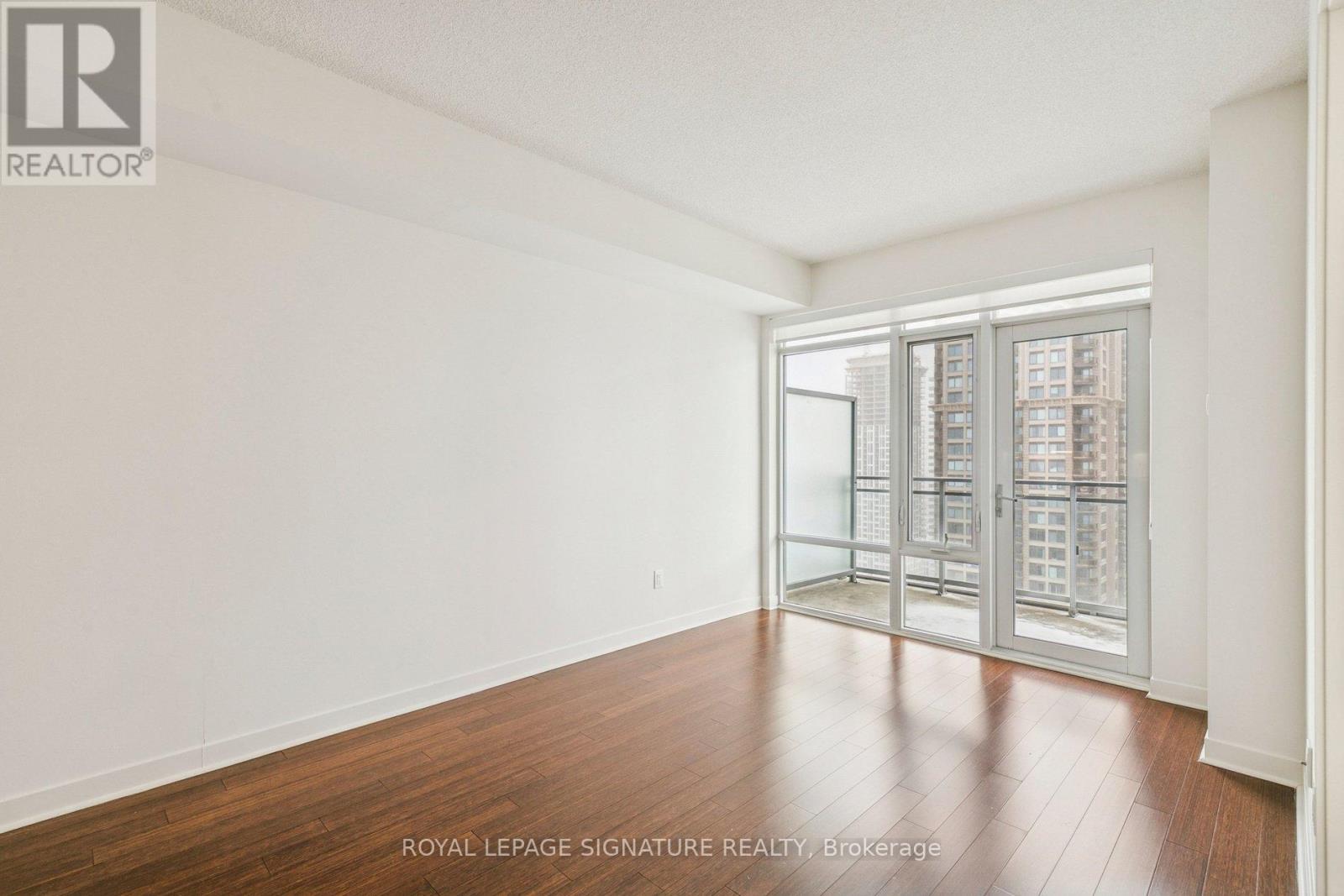 2907 - 360 Square One Drive, Mississauga, Ontario  L5B 0E6 - Photo 11 - W12722224