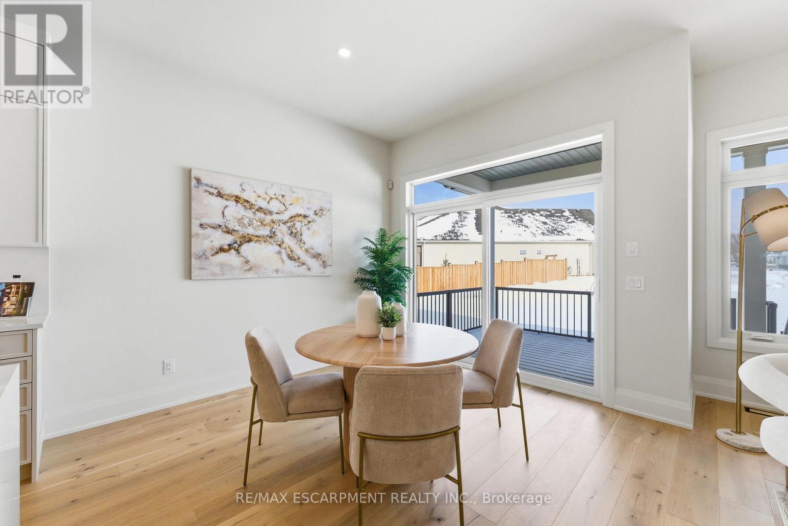 15 Oakley Drive, Niagara-On-The-Lake, Ontario  L0S 1J0 - Photo 13 - X12725060