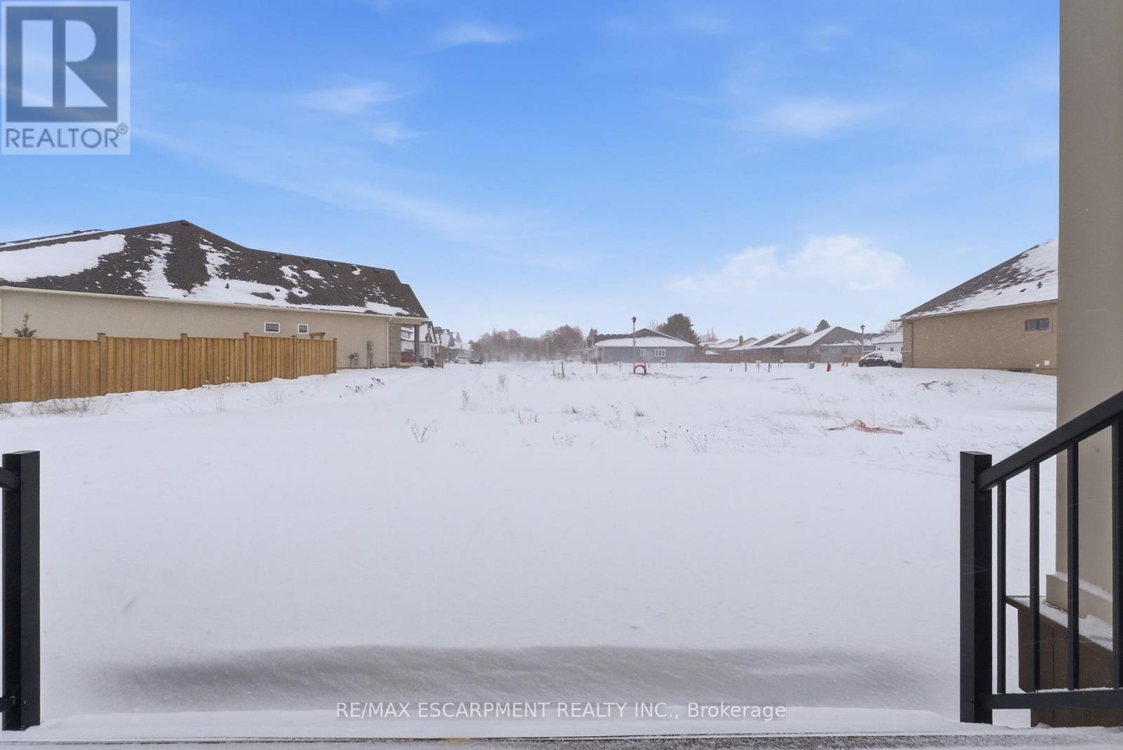 15 Oakley Drive, Niagara-On-The-Lake, Ontario  L0S 1J0 - Photo 36 - X12725060