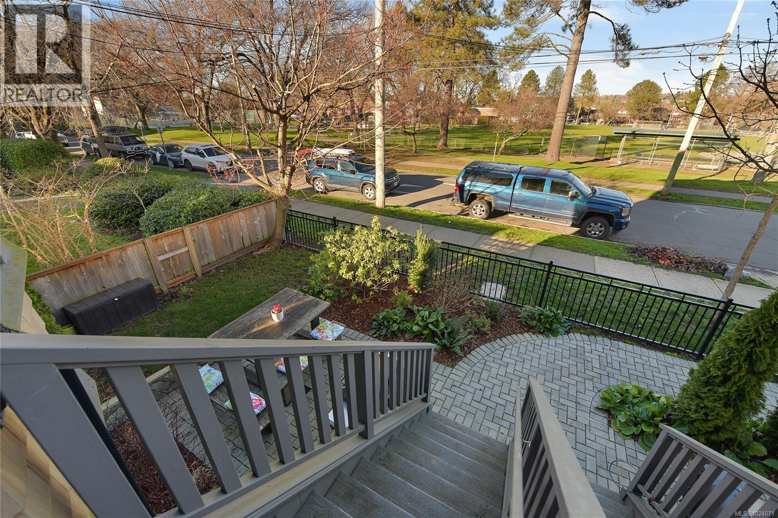 3 945 Pembroke St, Victoria, British Columbia  V8T 1J1 - Photo 39 - 1024071