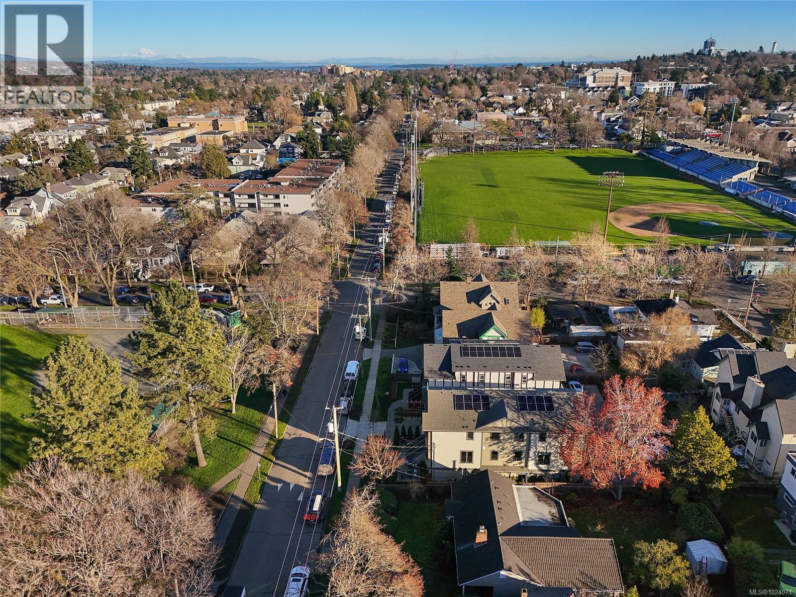 3 945 Pembroke St, Victoria, British Columbia  V8T 1J1 - Photo 50 - 1024071