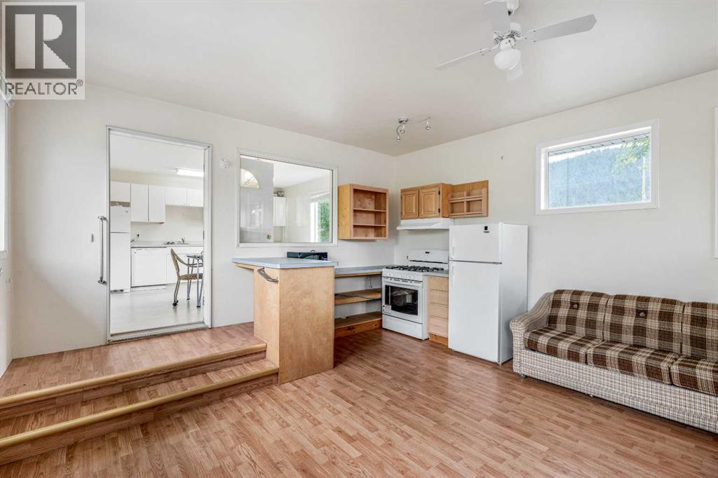 2729 226 Street, Bellevue, Alberta  T0K 0C0 - Photo 20 - A2250969