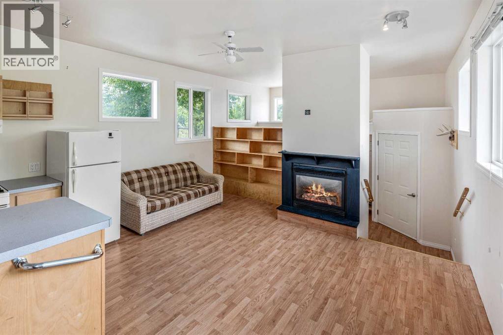 2729 226 Street, Bellevue, Alberta  T0K 0C0 - Photo 21 - A2250969