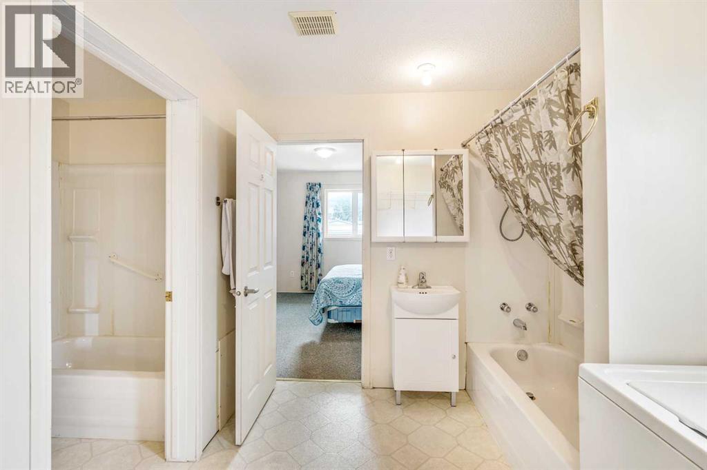 2729 226 Street, Bellevue, Alberta  T0K 0C0 - Photo 33 - A2250969