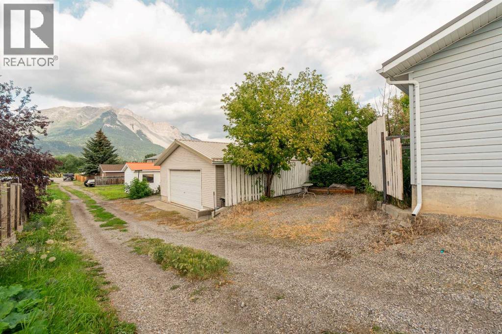 2729 226 Street, Bellevue, Alberta  T0K 0C0 - Photo 42 - A2250969