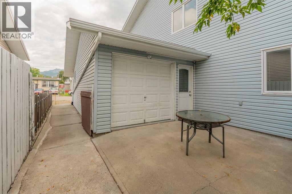 2729 226 Street, Bellevue, Alberta  T0K 0C0 - Photo 47 - A2250969