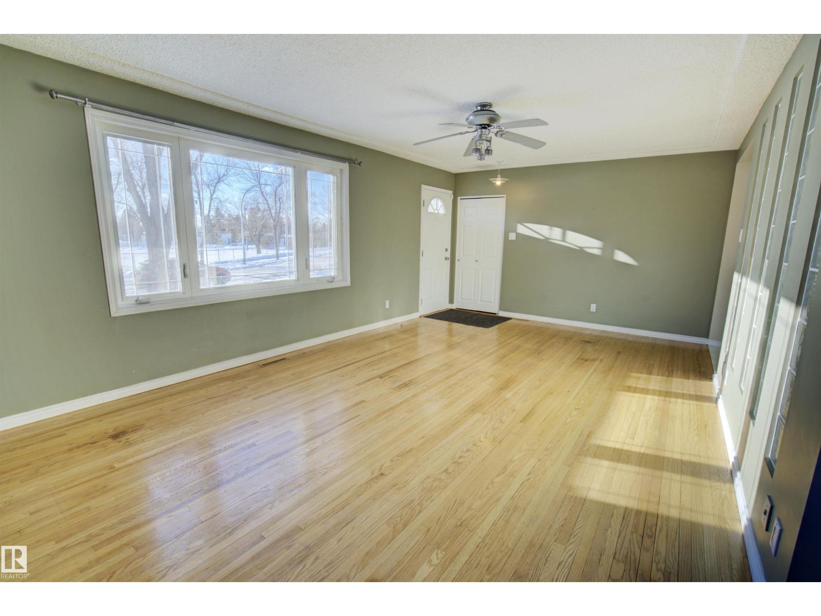 10508 130th Av Nw, Edmonton, Alberta  T5E 0S8 - Photo 10 - E4470920