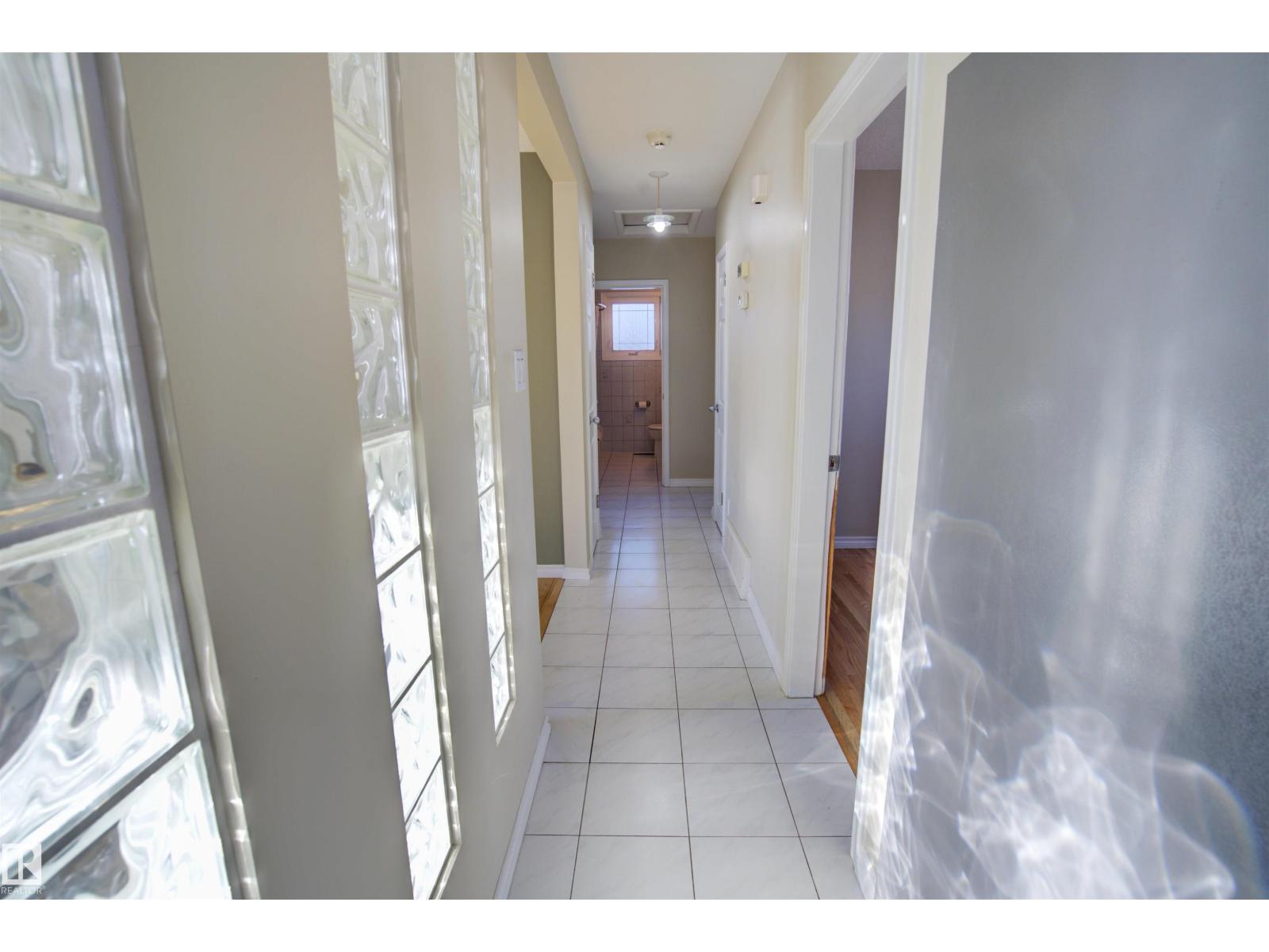 10508 130th Av Nw, Edmonton, Alberta  T5E 0S8 - Photo 16 - E4470920