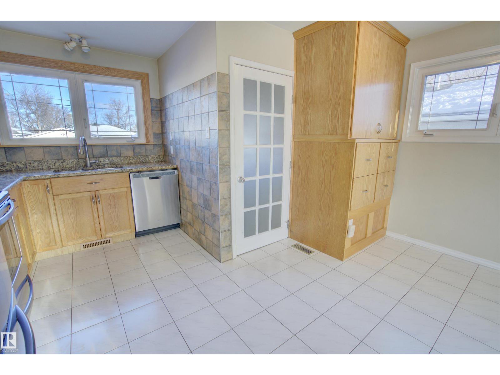 10508 130th Av Nw, Edmonton, Alberta  T5E 0S8 - Photo 29 - E4470920