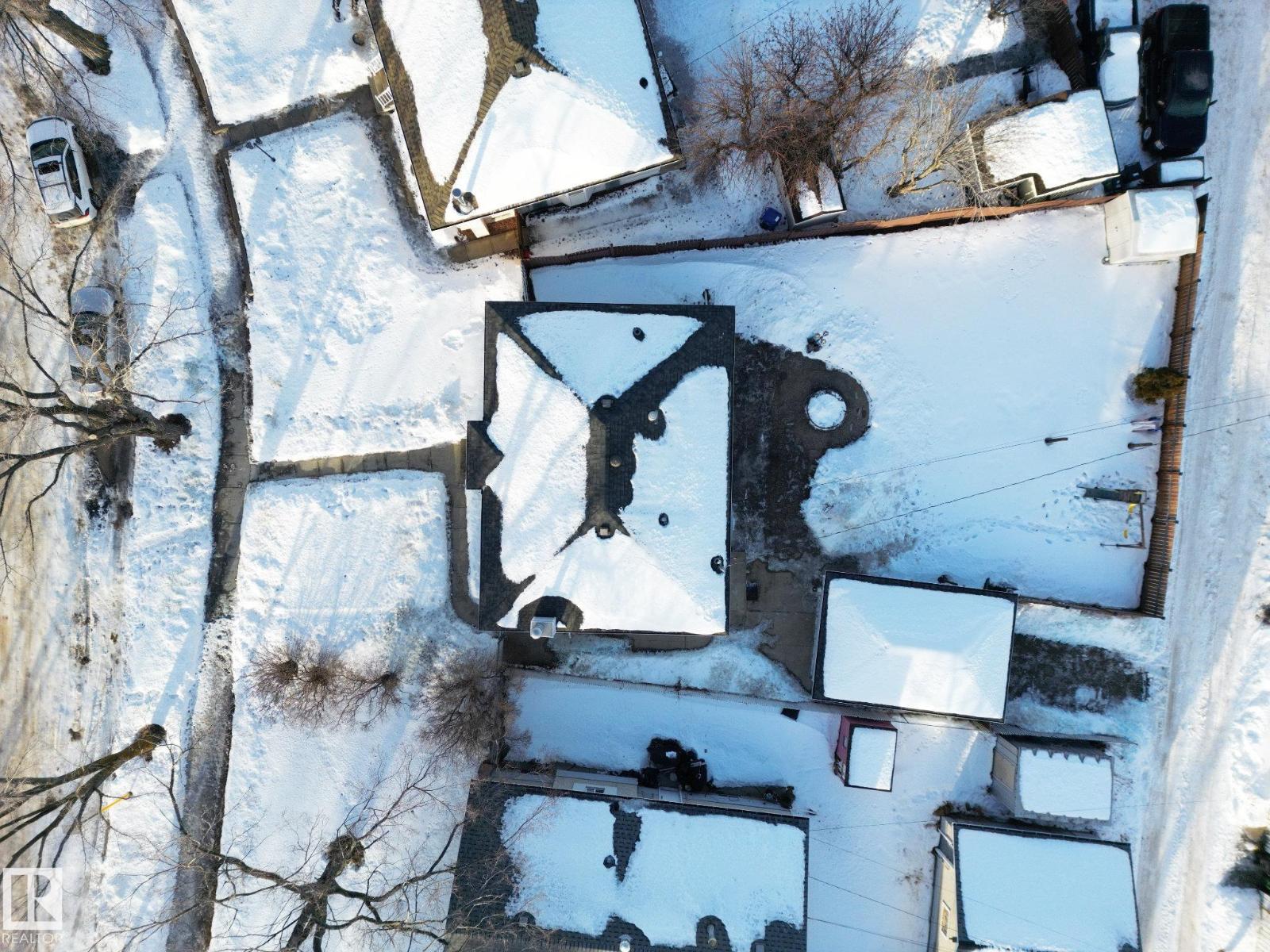 10508 130th Av Nw, Edmonton, Alberta  T5E 0S8 - Photo 3 - E4470920