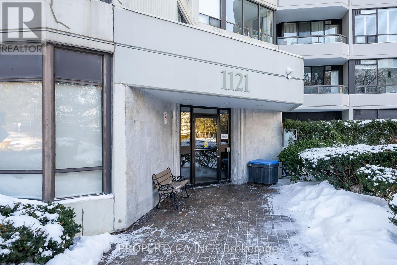 201 - 1121 Steeles Avenue W, Toronto, Ontario  M2R 3W7 - Photo 2 - C12725678