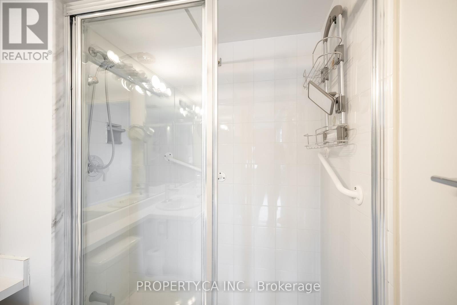 201 - 1121 Steeles Avenue W, Toronto, Ontario  M2R 3W7 - Photo 23 - C12725678