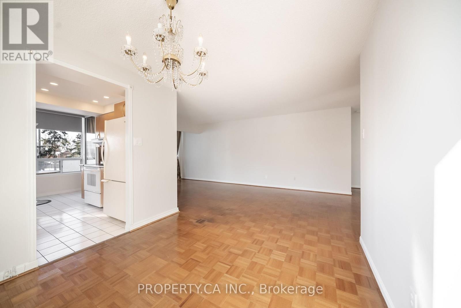 201 - 1121 Steeles Avenue W, Toronto, Ontario  M2R 3W7 - Photo 8 - C12725678