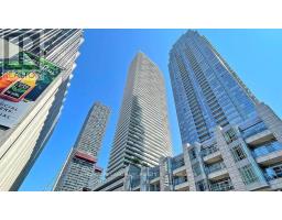 606 - 2221 YONGE STREET, Toronto, Ontario