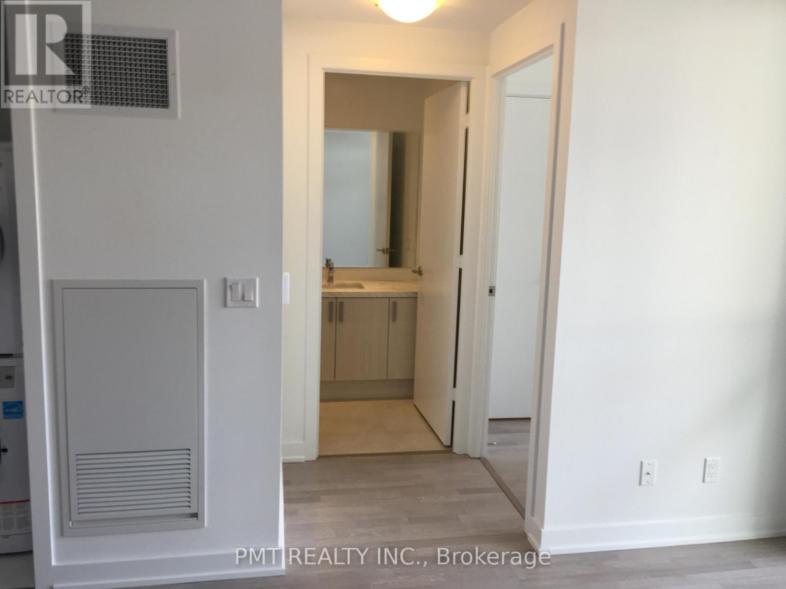 322 - 501 St. Clair Avenue W, Toronto, Ontario  M5P 0A2 - Photo 4 - C12725768