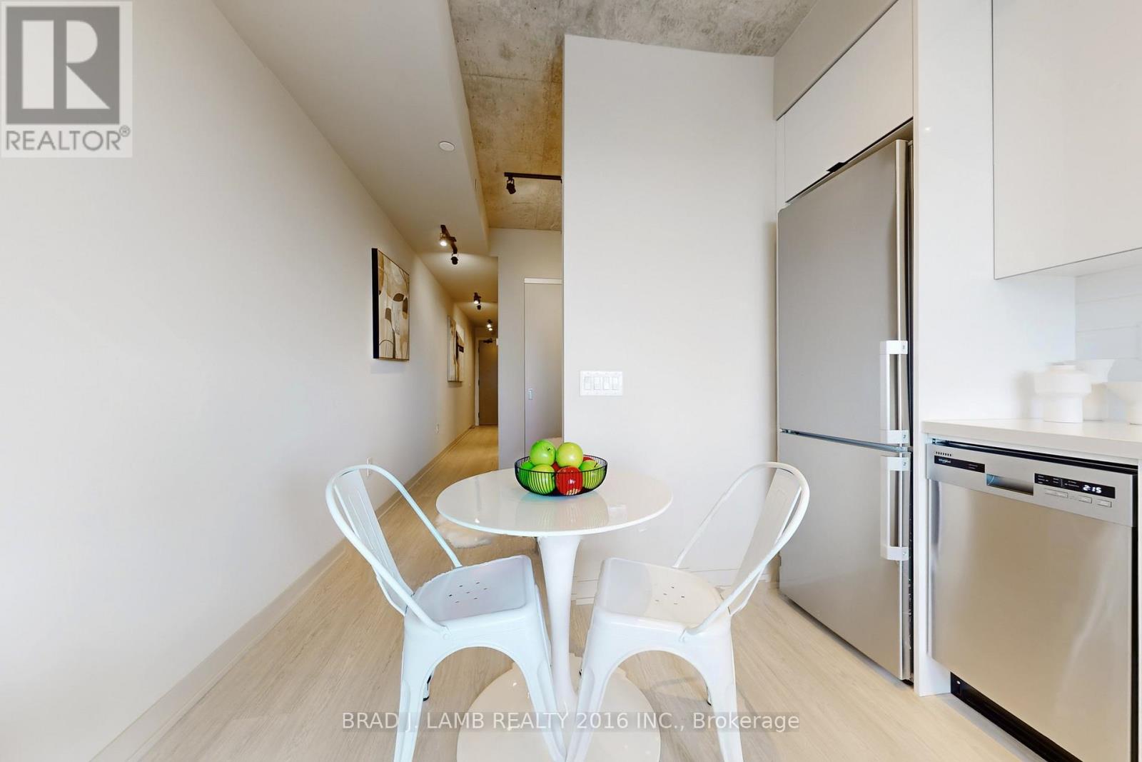 913 - 195 Mccaul Street, Toronto, Ontario  M5T 0E5 - Photo 8 - C12725780