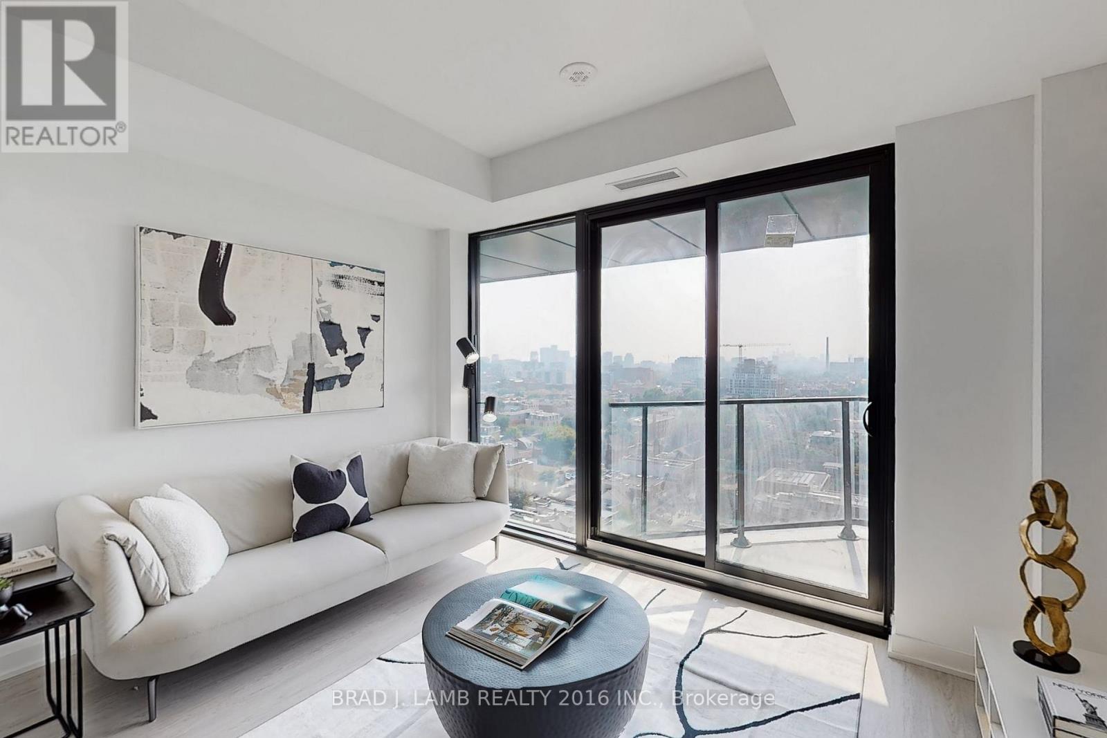 1501 - 195 Mccaul Street, Toronto, Ontario  M5T 0E5 - Photo 4 - C12725786