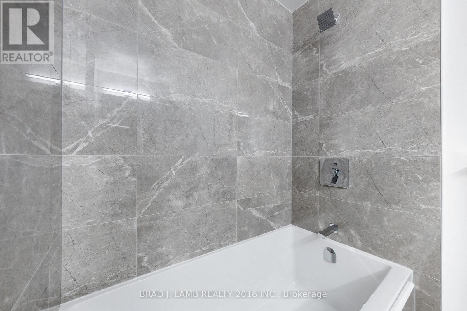 1011 - 195 Mccaul Street, Toronto, Ontario  M5T 0E5 - Photo 17 - C12725812