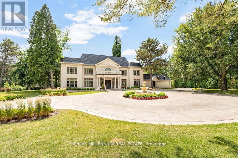 38 Park Lane Circle, Toronto, Ontario  M3C 2N2 - Photo 43 - C12725852