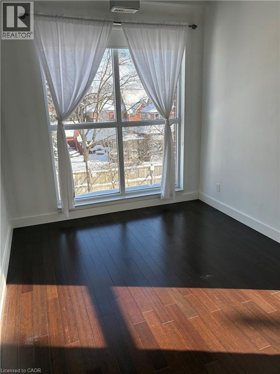 36 Regina Street N Unit# 202, Waterloo, Ontario  N2J 3A2 - Photo 4 - 40800616