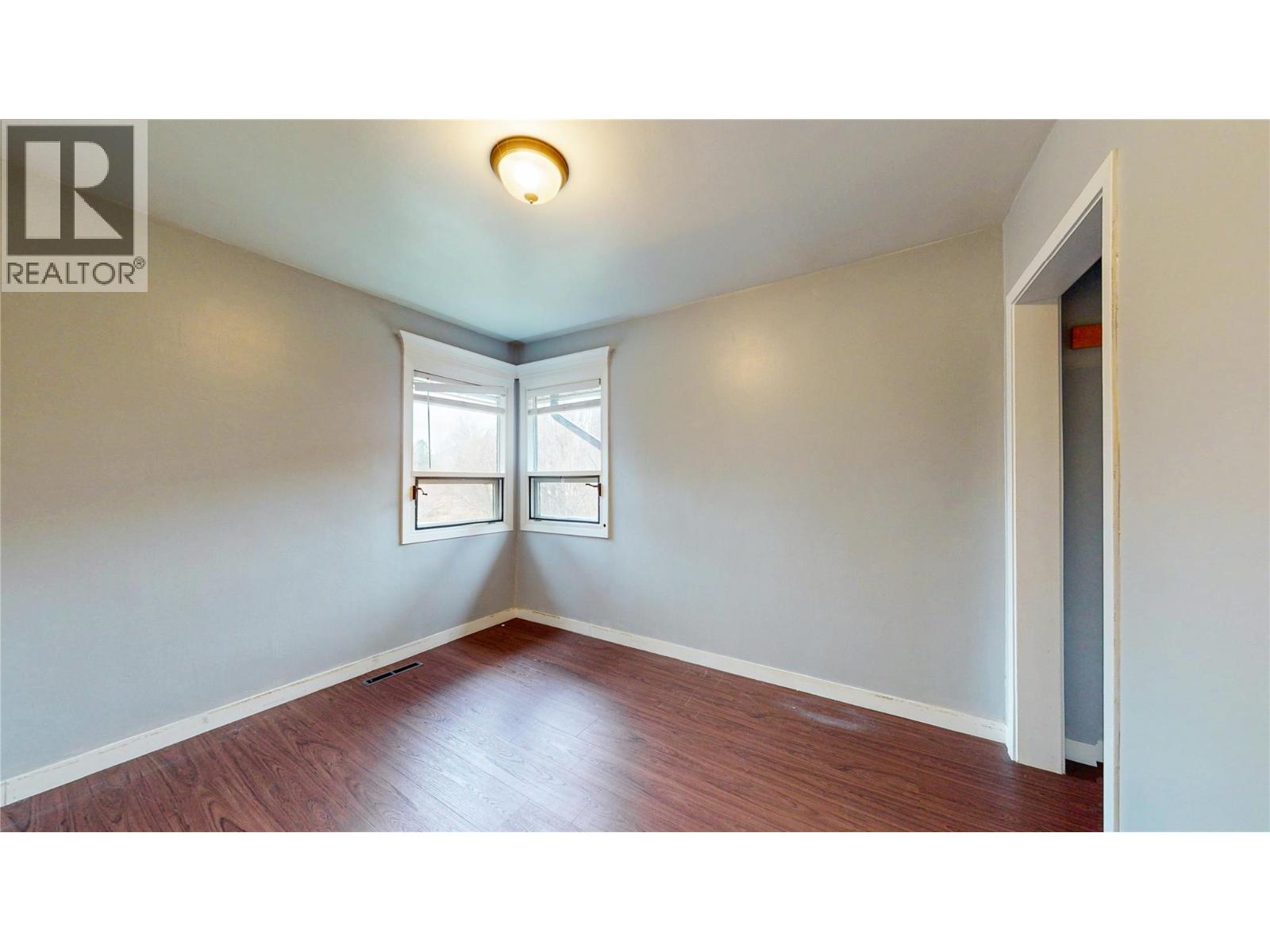 4581 Samuelson Road, Canyon, British Columbia  V0B 1C1 - Photo 8 - 10373166