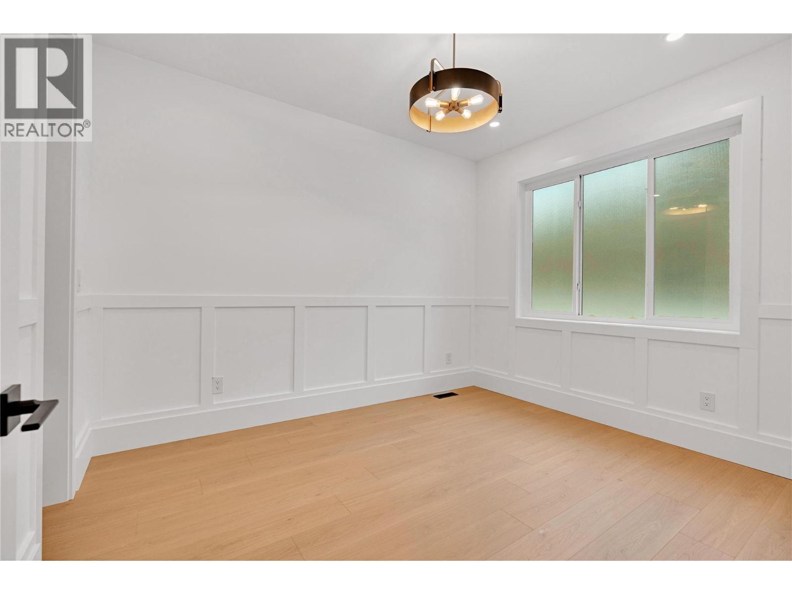 8920 Tavistock Road, Vernon, British Columbia  V1H 2L4 - Photo 6 - 10373727