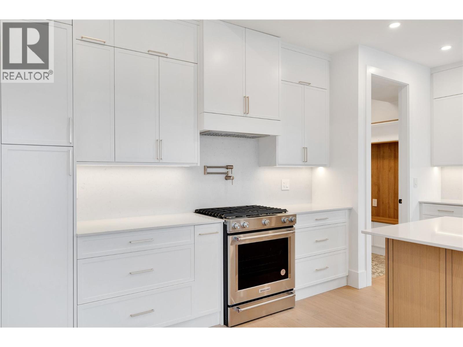 8920 Tavistock Road, Vernon, British Columbia  V1H 2L4 - Photo 16 - 10373727