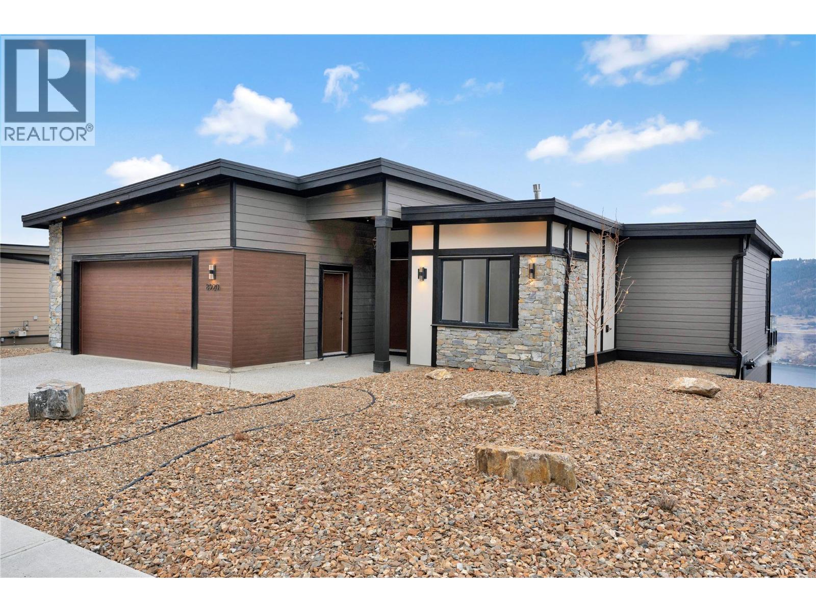 8920 Tavistock Road, Vernon, British Columbia  V1H 2L4 - Photo 3 - 10373727