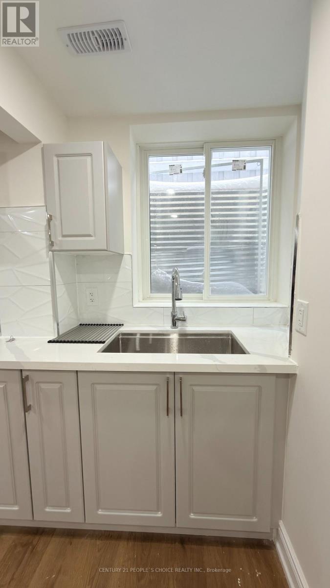 Bsmt - 18 Lighthouse Street, Whitby, Ontario  L1N 9N6 - Photo 10 - E12725668