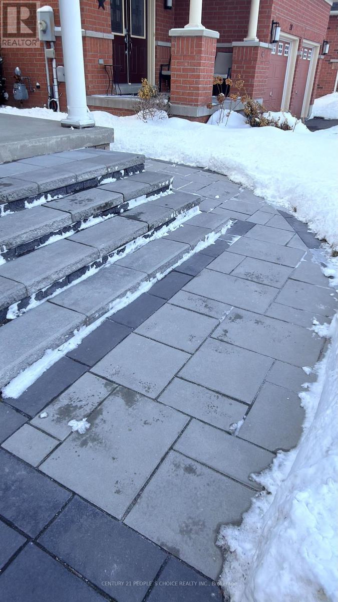 Bsmt - 18 Lighthouse Street, Whitby, Ontario  L1N 9N6 - Photo 2 - E12725668