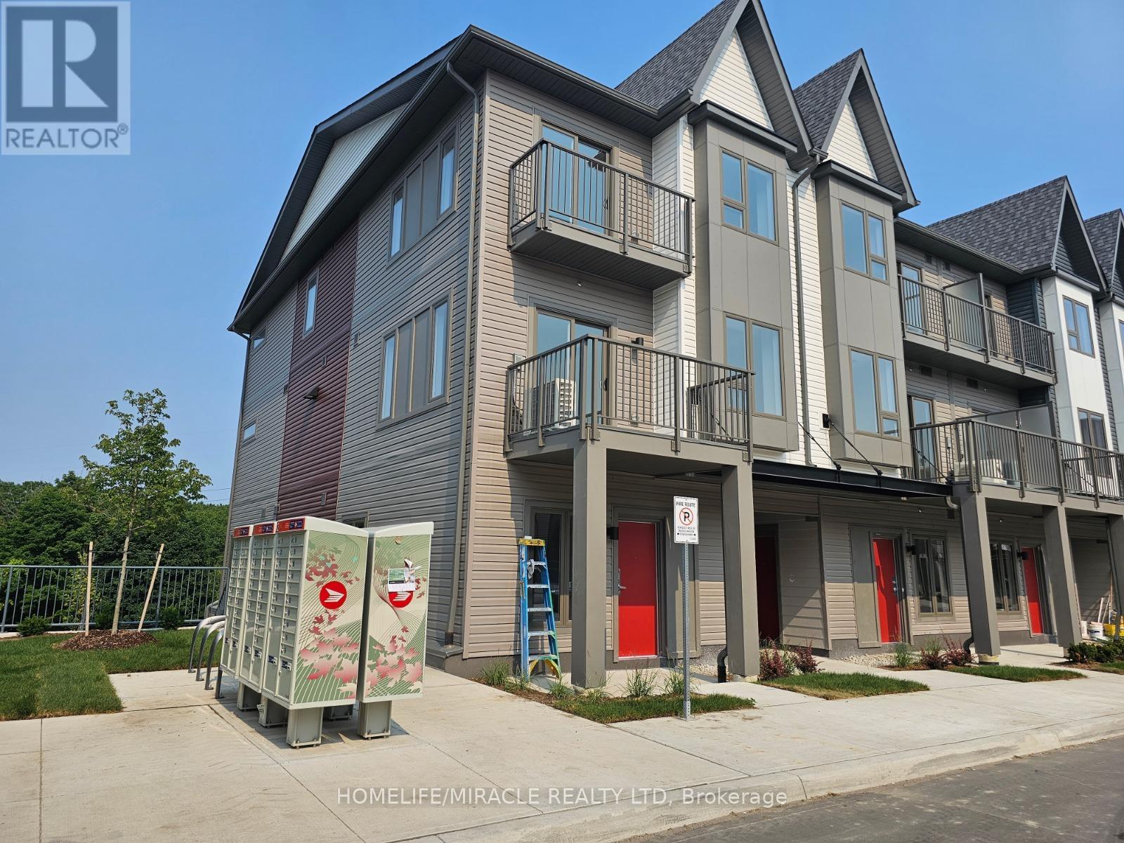 808 - 2635 William Jackson Drive, Pickering, Ontario  L1P 2V8 - Photo 2 - E12725674