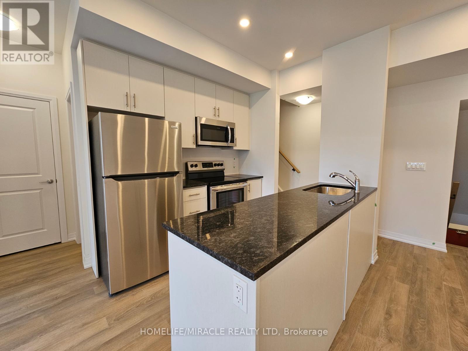 808 - 2635 William Jackson Drive, Pickering, Ontario  L1P 2V8 - Photo 5 - E12725674