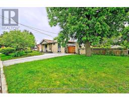 39 PENWORTH ROAD, Toronto, Ontario