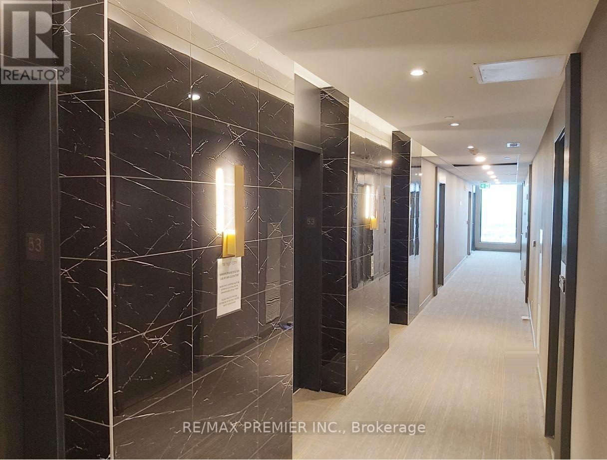 5306 - 5 Buttermill Avenue, Vaughan, Ontario  L4K 0J5 - Photo 2 - N12725682