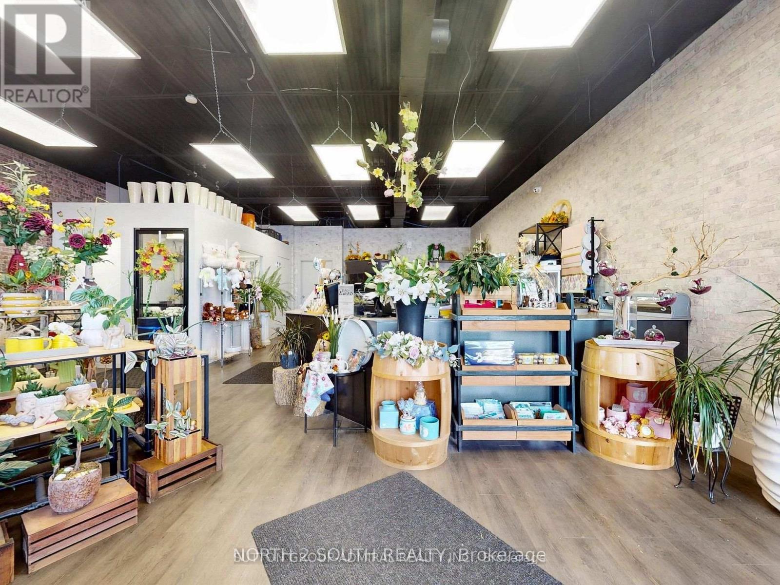 5731 Hwy 7, Vaughan, Ontario  L4L 4Y9 - Photo 4 - N12725842