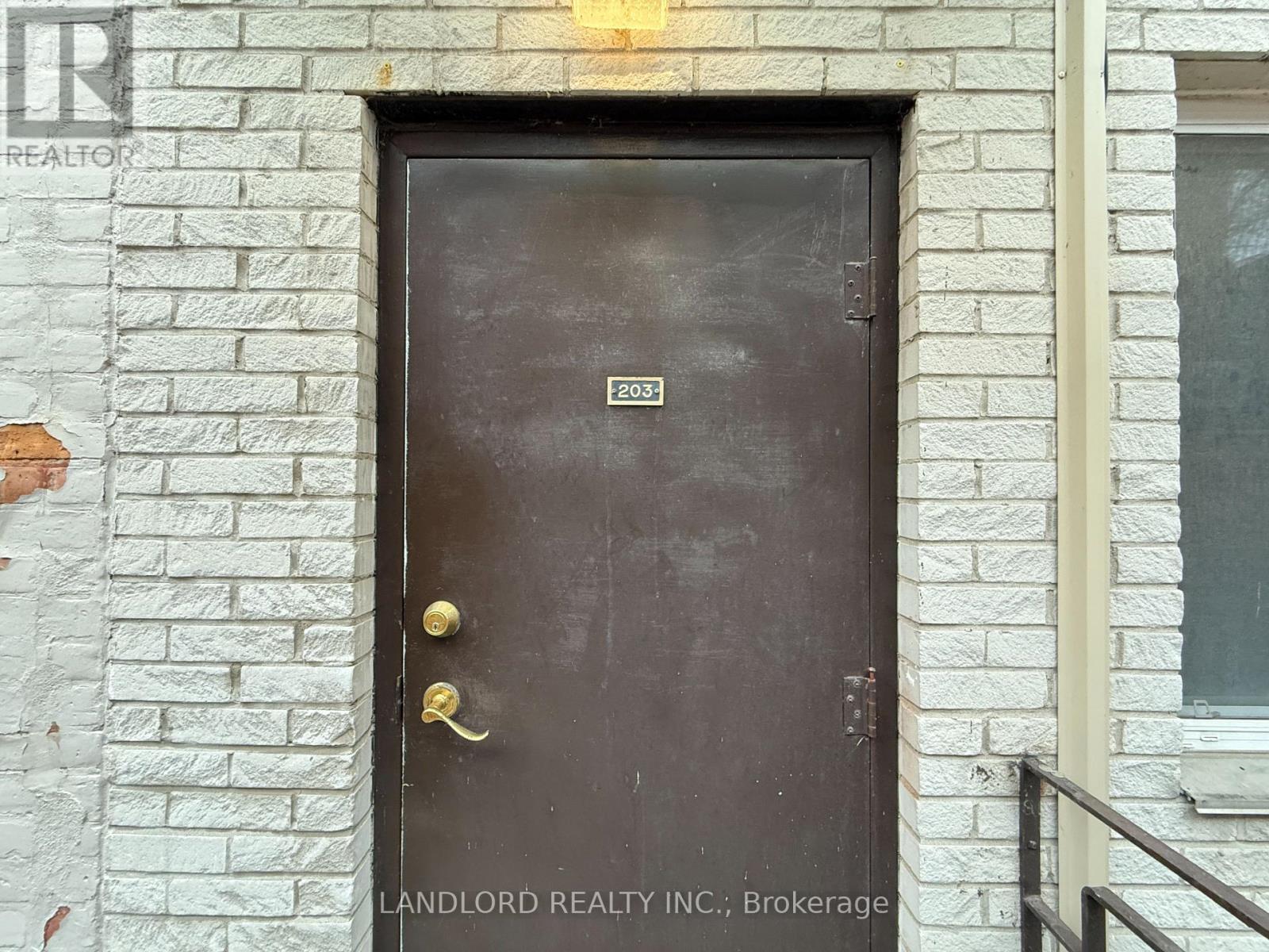 203 - 198 Dunn Avenue, Toronto, Ontario  M6K 2R9 - Photo 8 - W12725684