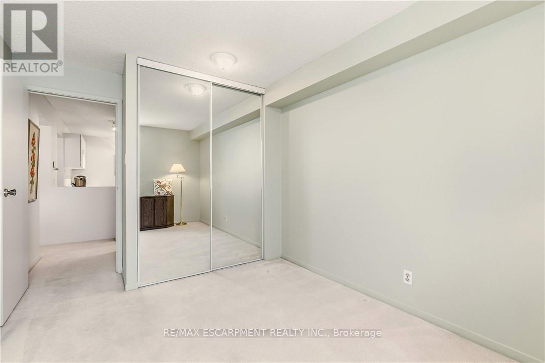 605 - 5280 Lakeshore Road, Burlington, Ontario  L7L 5R1 - Photo 31 - W12725694